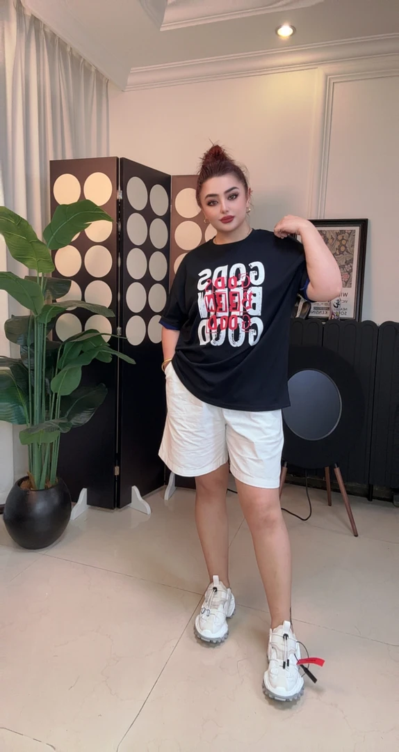 新款时尚百搭夏季宽松T恤《袖子宝蓝色》