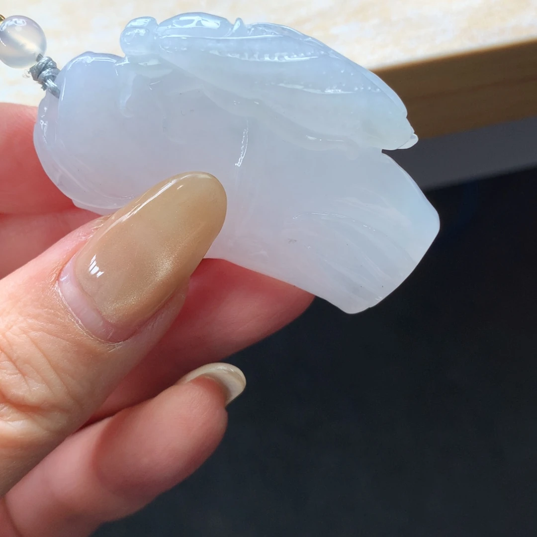 翡翠未镶嵌颈饰吊坠