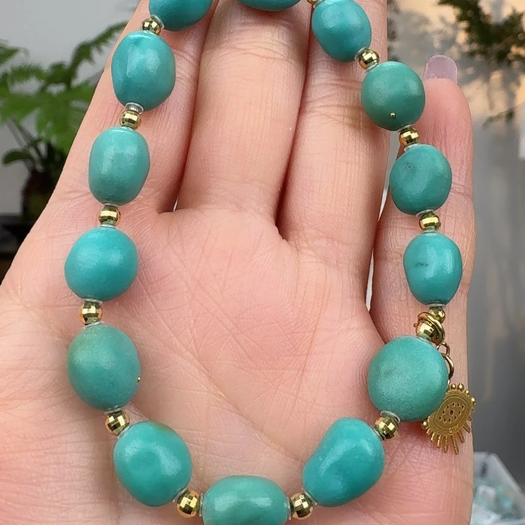 绿松石未镶嵌挂件