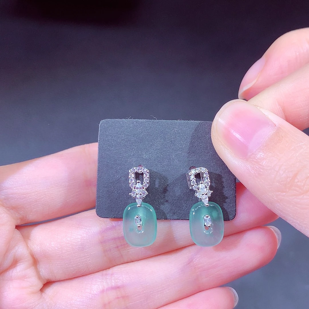 未镶嵌戒指翡翠翡翠