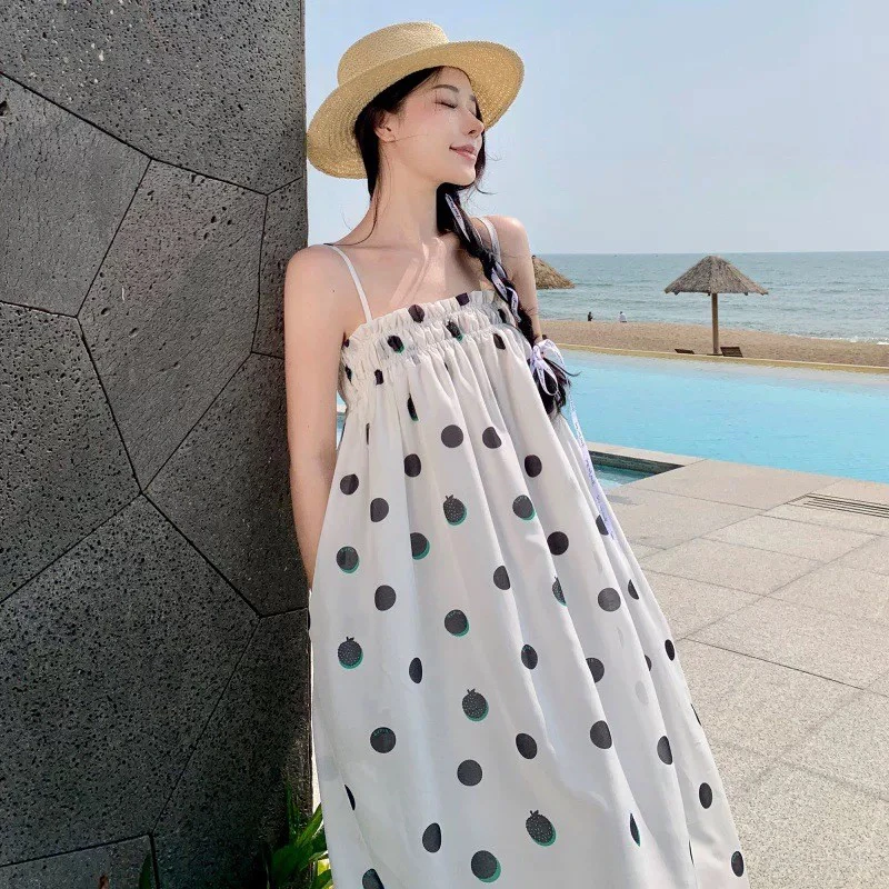 夏季长裙设计感温柔风礼服连衣裙初恋吊带裙长袖法式显瘦方领