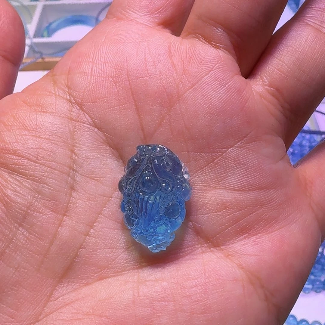 水晶珠宝半成品未镶嵌和****坊