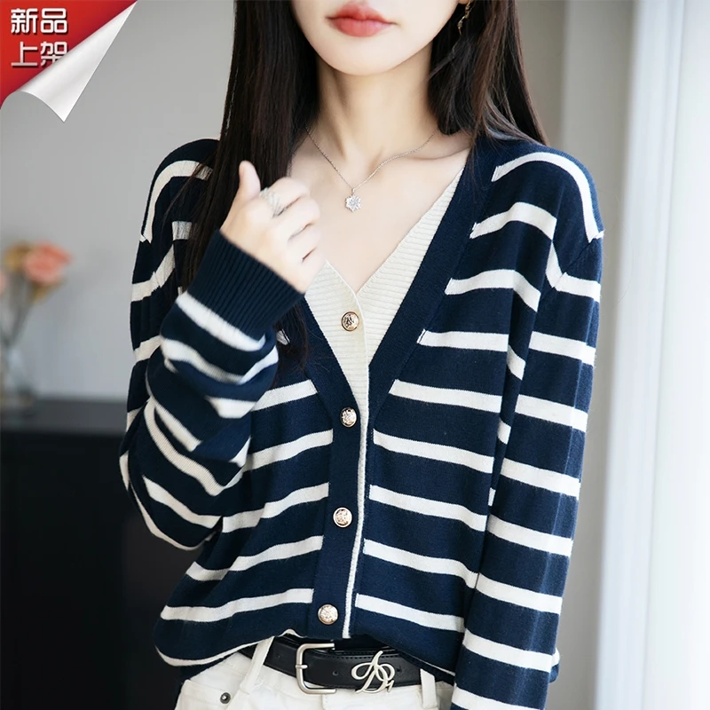 哥弟阿玛施正品假两件法式宽松长袖羊毛衫V领撞色条纹时尚针织衫