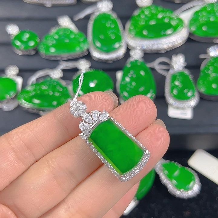 吊坠(不含链)银S925镶嵌翡翠