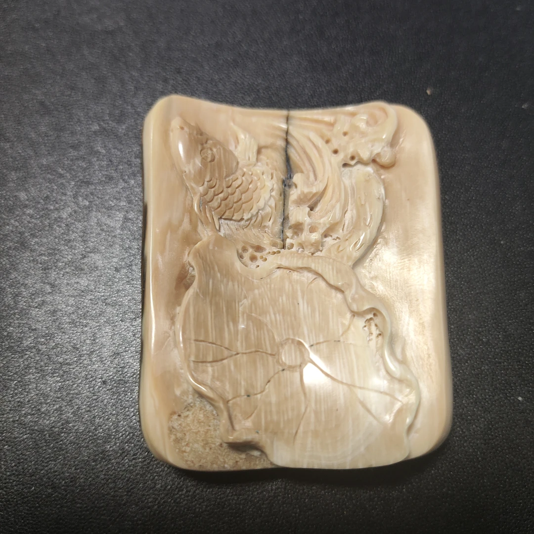猛犸约28克雕刻件M3476