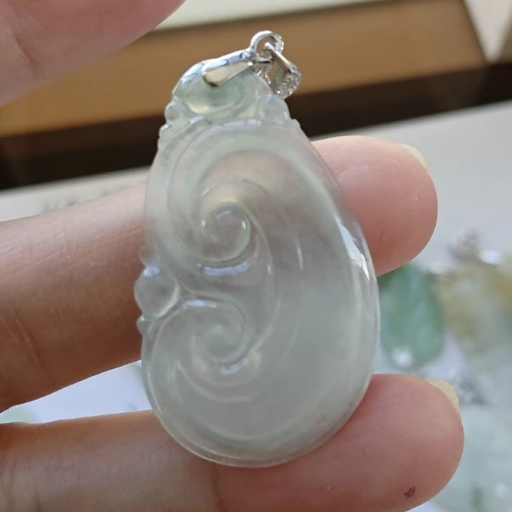 吊坠(不含链)银S925镶嵌翡翠