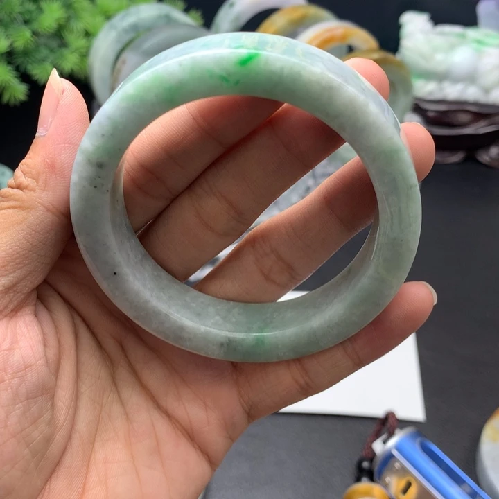 未镶嵌天然翡翠定制翡翠