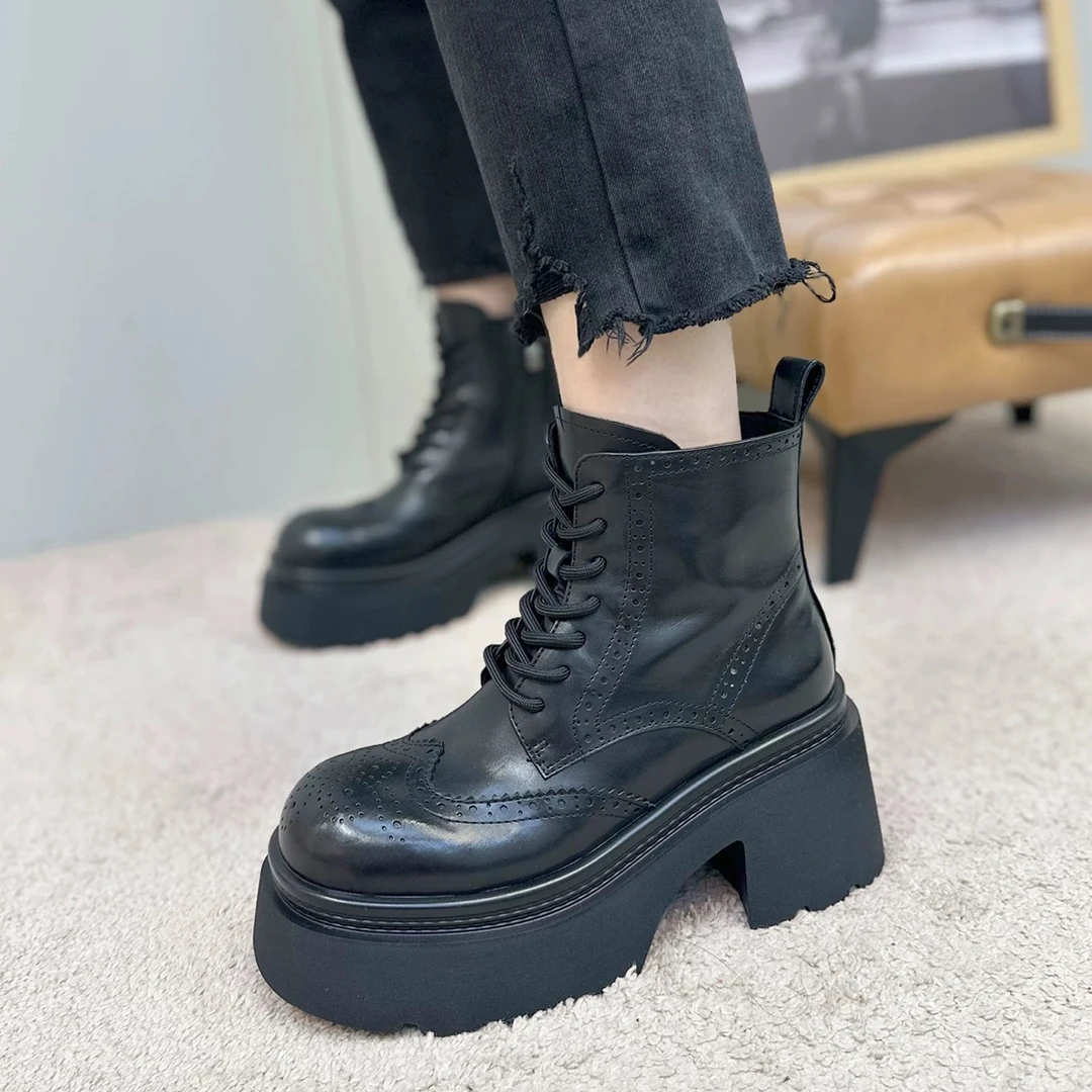 新款时尚休闲百搭复古英伦风高跟增高鞋子春秋秋季马丁靴系带