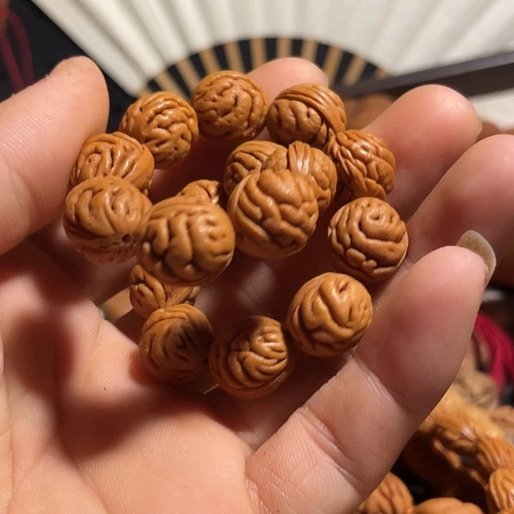 、***客碧桃核肌肉纹手串