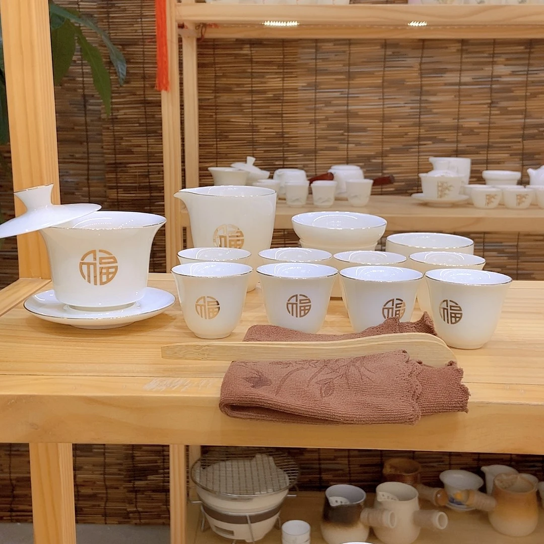 羊脂玉瓷茶具套装