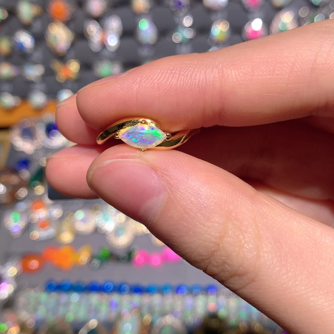 欧泊银S925镶嵌欧泊戒指