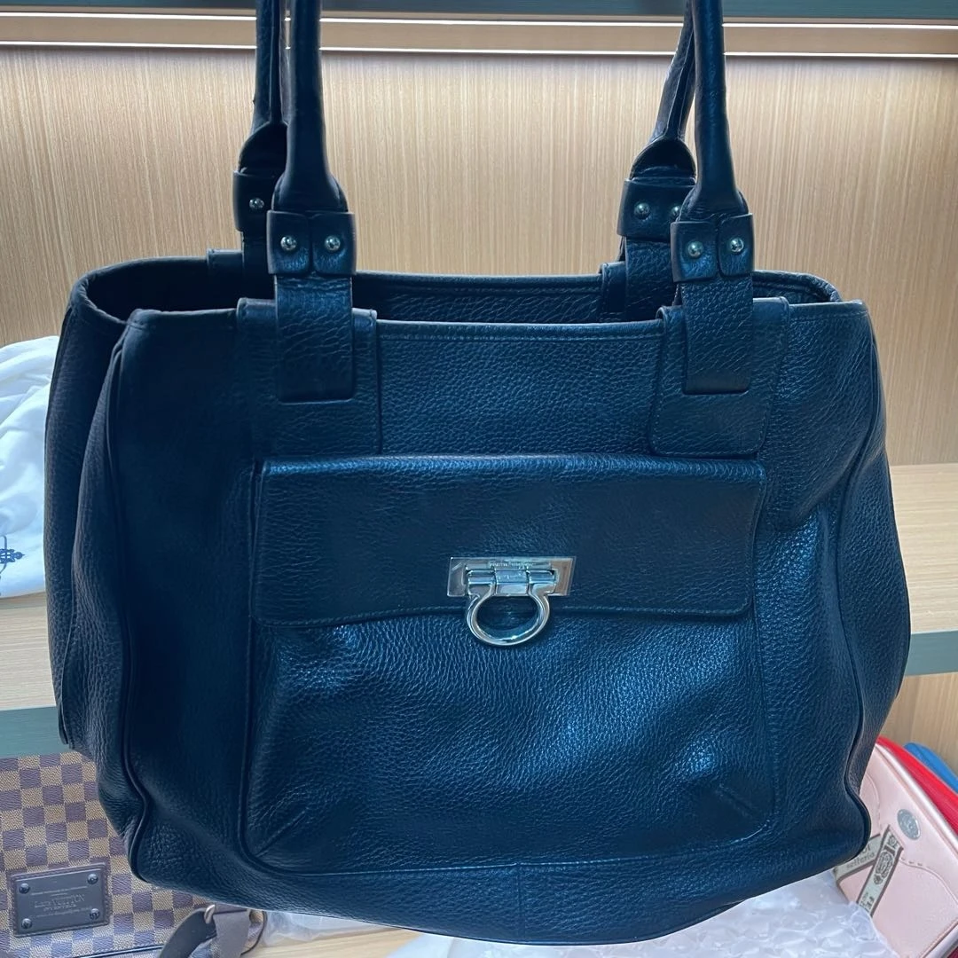 95新 FERRAGAMO/菲拉格慕 小野专属/单肩包/DY6010