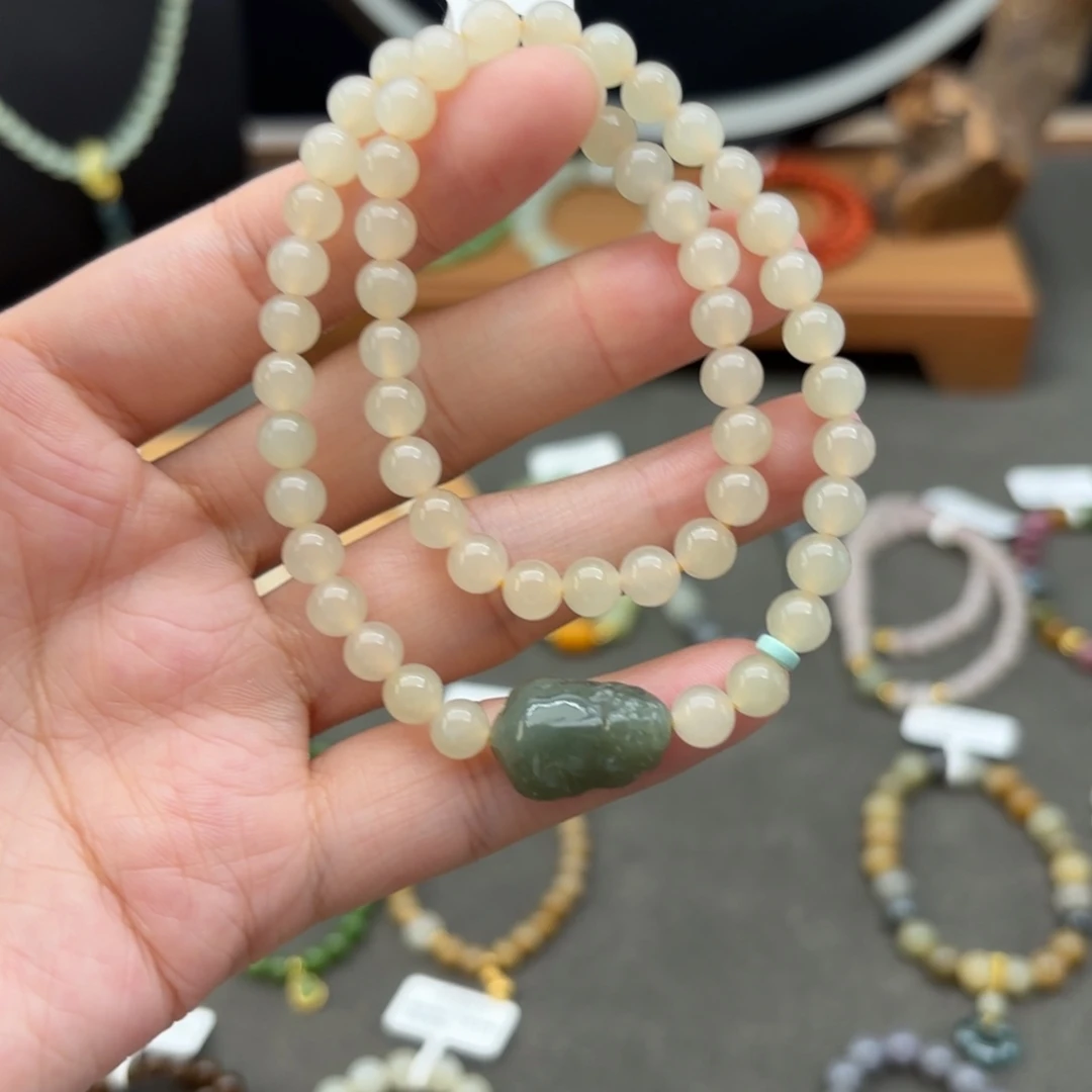 和田玉未镶嵌手链