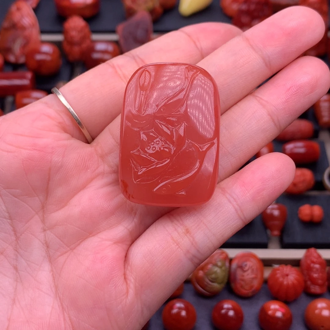 南红玛瑙未镶嵌冰红满沙荷塘月色牌子27.2mm