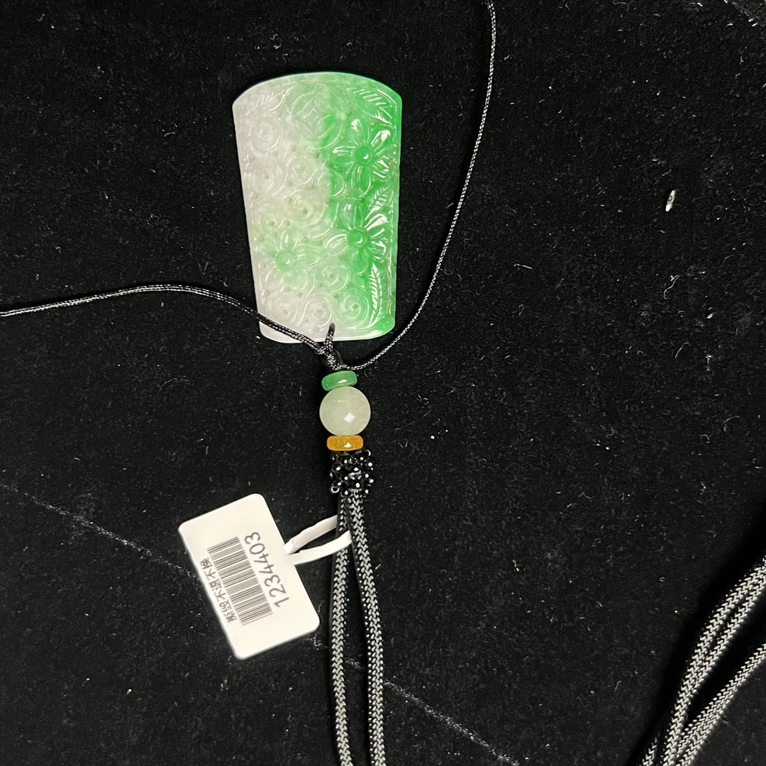 缅甸天然A货翡翠精雕飘绿吊坠时尚满绿冰阳绿雕刻精致