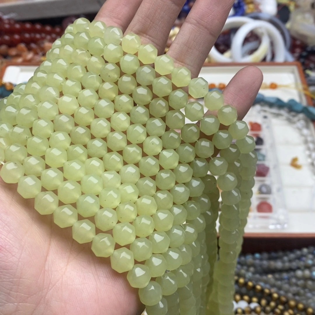 玛瑙/玉髓未镶嵌珠宝半成品一条天然8mm晴水绿玉髓车轮珠