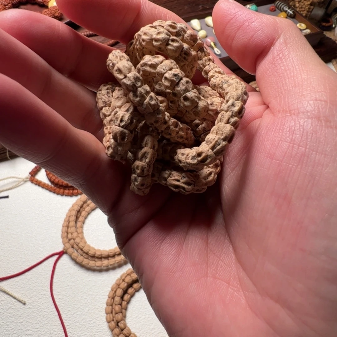 U***吊坠柏香籽/百香籽