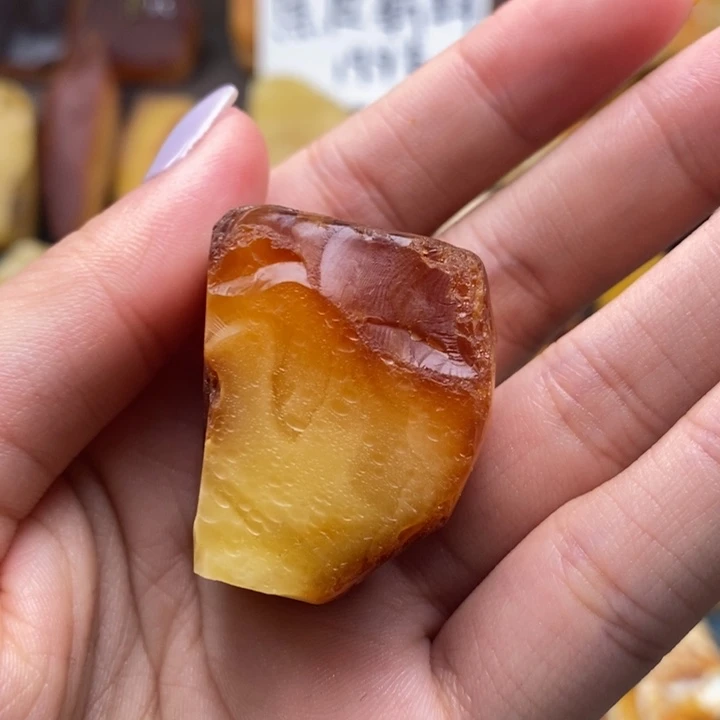 追***者定制琥珀未镶嵌蜜蜡