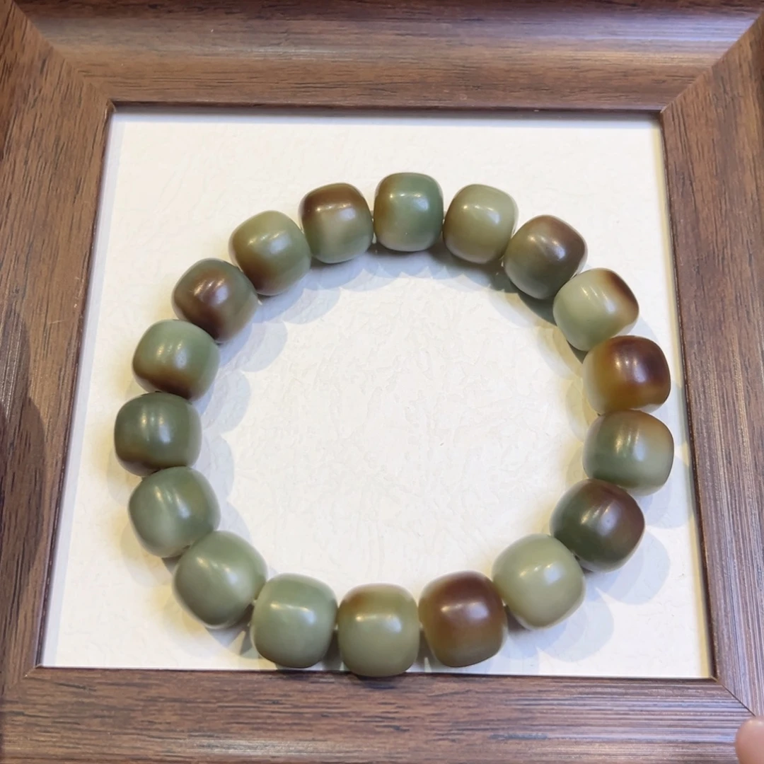 吊坠菩提根/象牙果十月春卡14