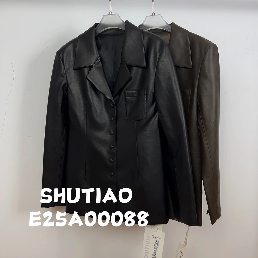 【SHUTIAO】2024秋冬：新款小众设计款外套E25A00088