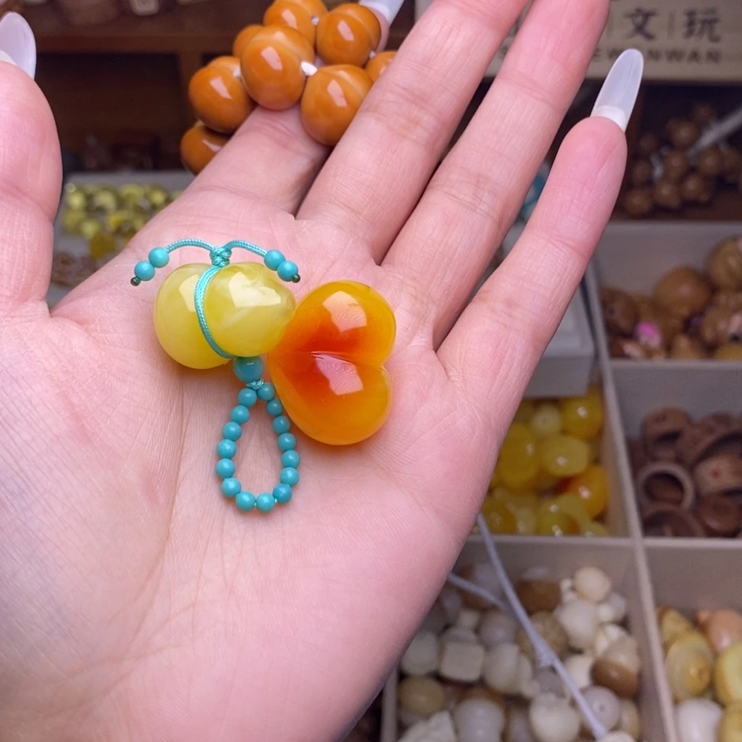 猴头核桃吊坠爱心葫芦滴流