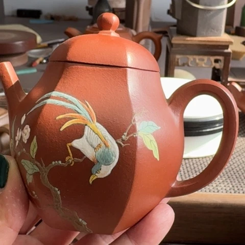 紫砂茶壶密密麻麻