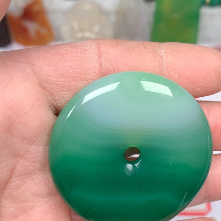 玛瑙/玉髓颈饰未镶嵌咕***咕