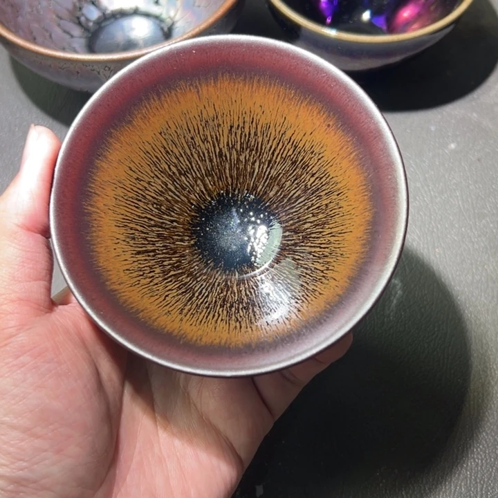 茶盏我是小公主呀哈哈笑