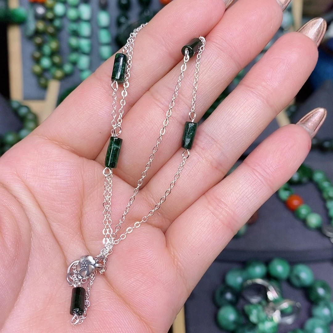 翡翠颈饰银S925镶嵌漂亮美眉