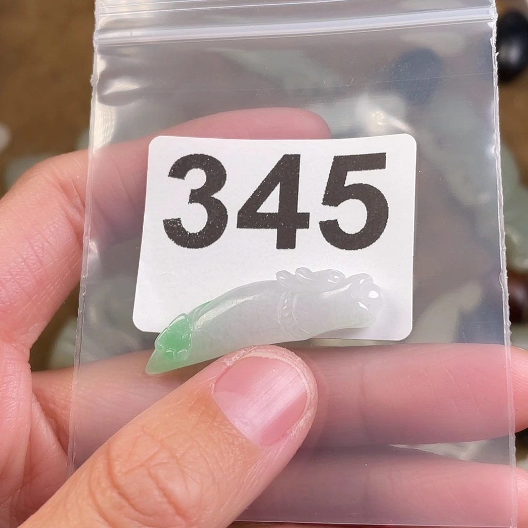 翡翠未镶嵌颈饰呃呃呃呃呃呃呃呃呃呃呃
