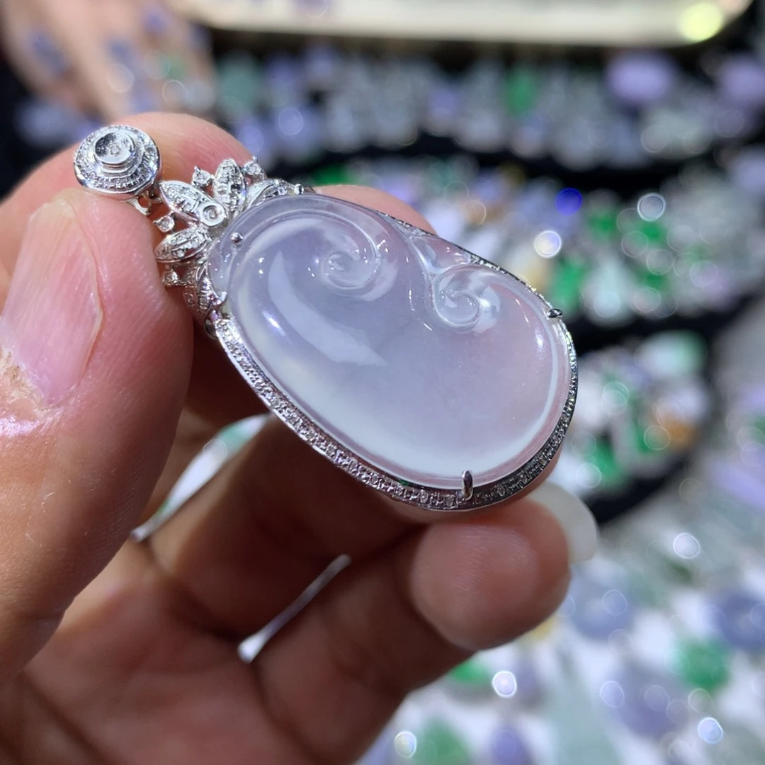 翡翠18K金镶嵌吊坠(不含链)