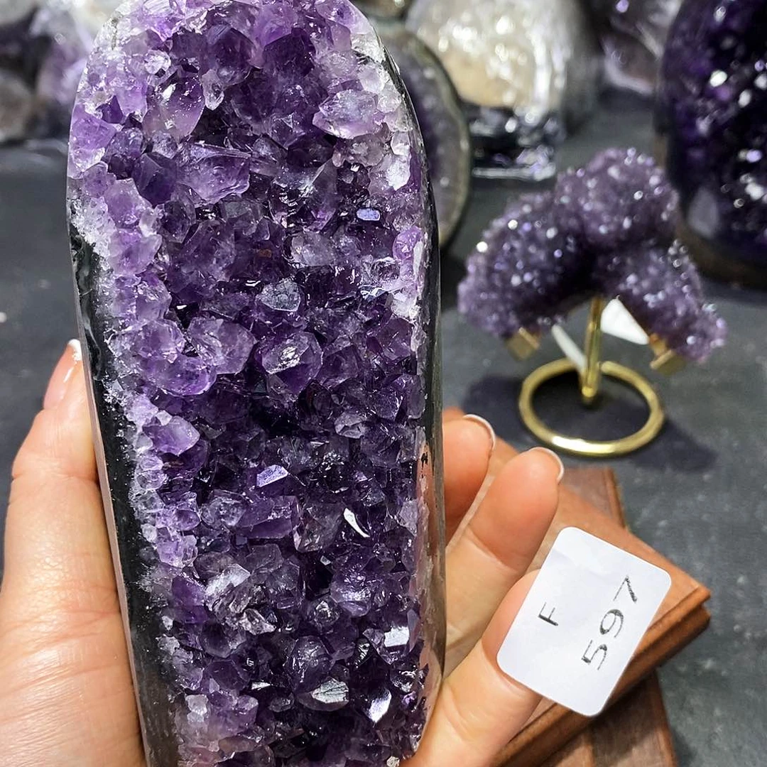 水晶大型摆件（非配饰）未镶嵌