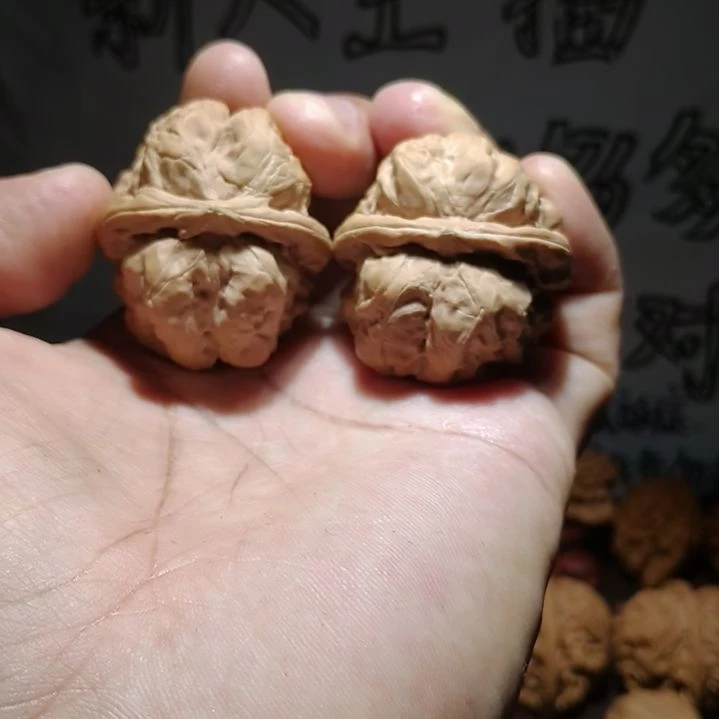 一对全品无修饰蛤蟆头