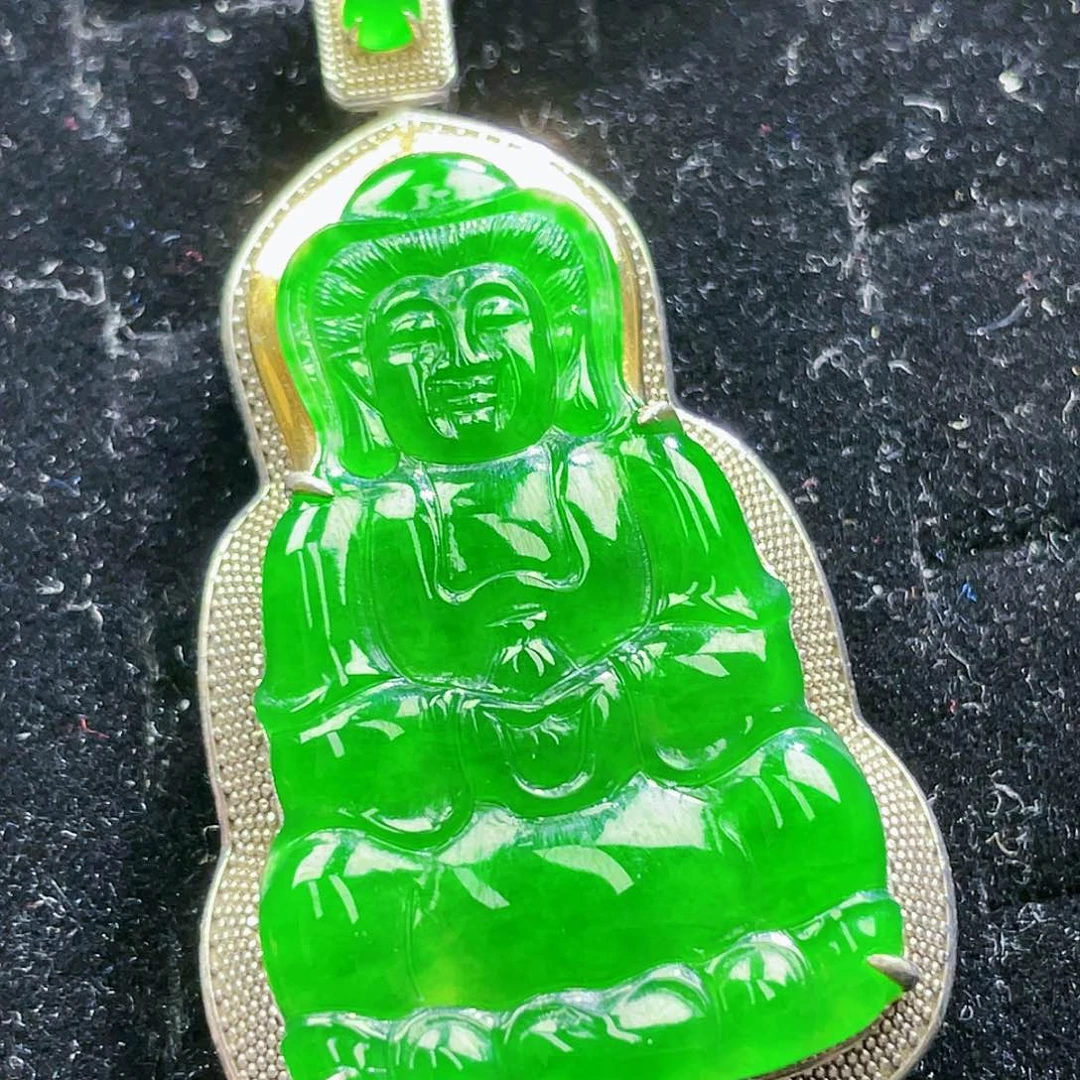 翡翠颈饰未镶嵌15，