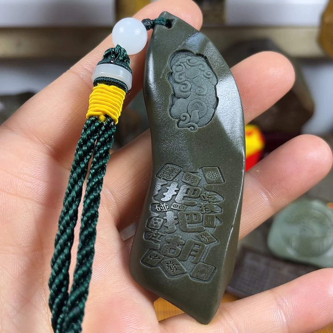 新疆戈壁石原石雕刻2