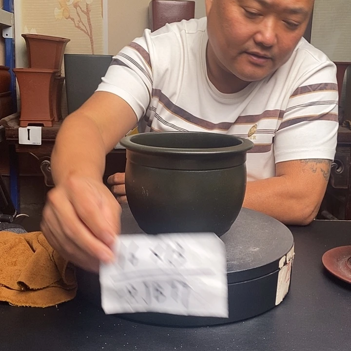 紫砂花盆货号一只JB77