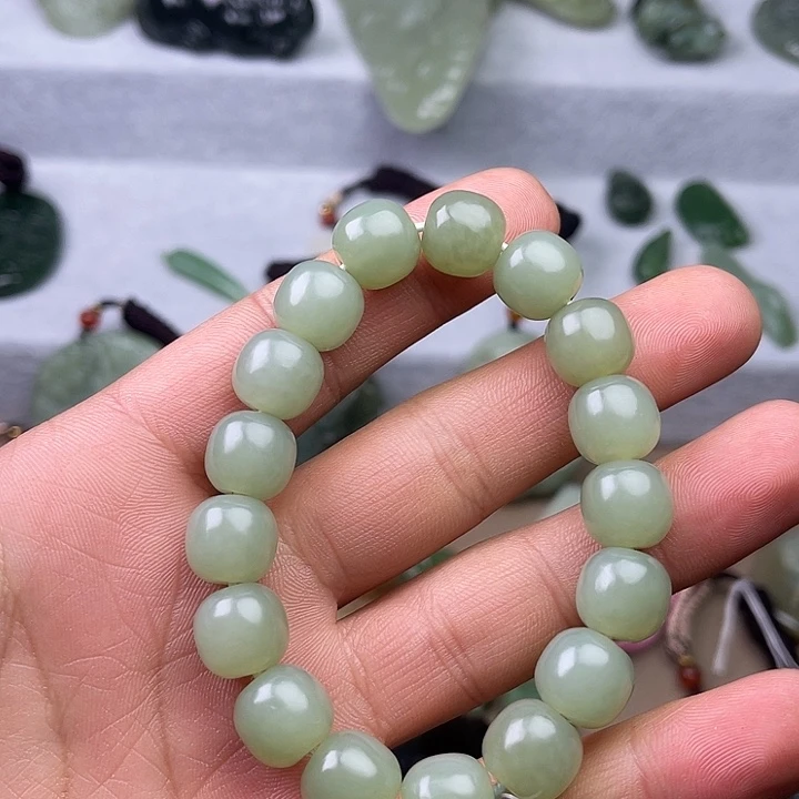 和田玉吊坠(不含链)未镶嵌