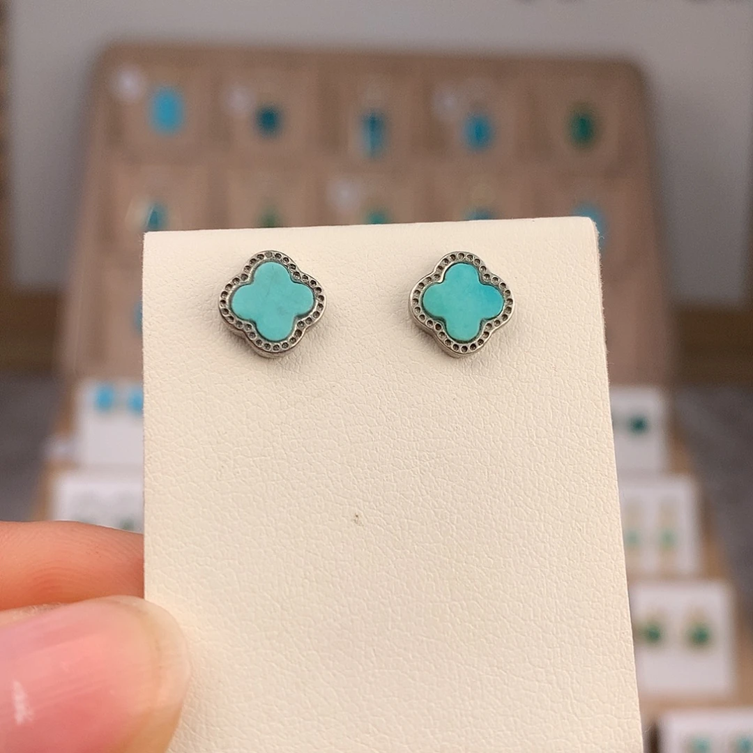 绿松石未镶嵌耳饰