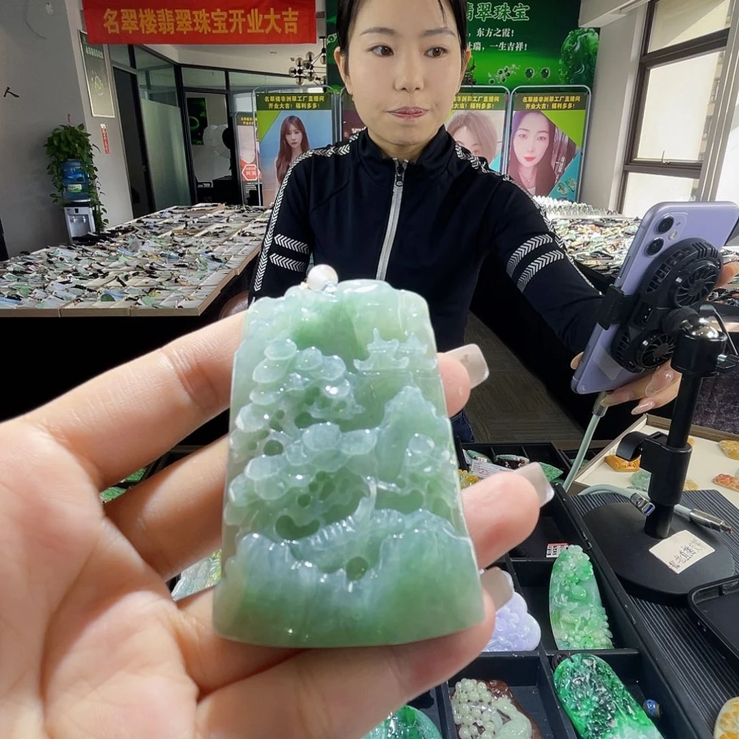 颈饰未镶嵌翡翠一