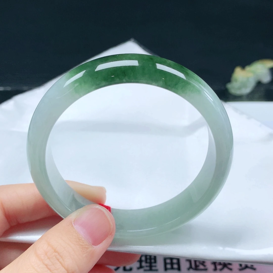 未镶嵌手镯翡翠58