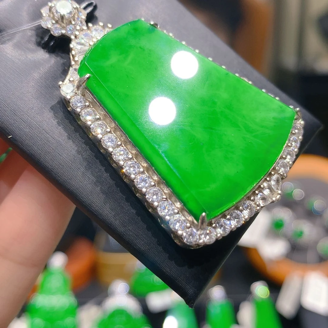 【闪购商品】颈饰银S925镶嵌翡翠3柒姐