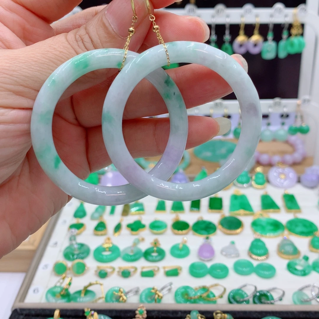 翡翠18K金镶嵌耳饰