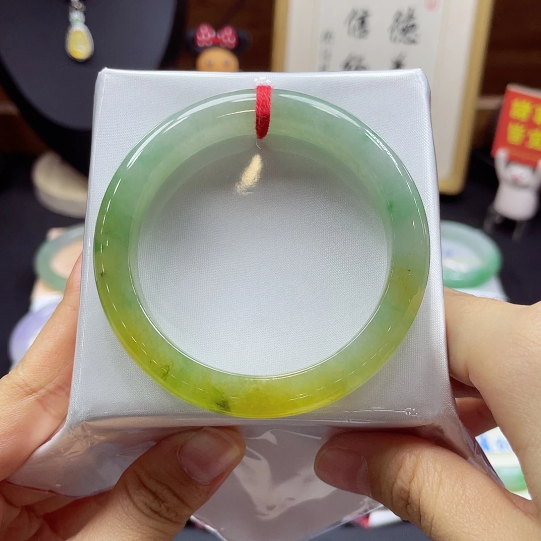 未镶嵌手镯翡翠56 号