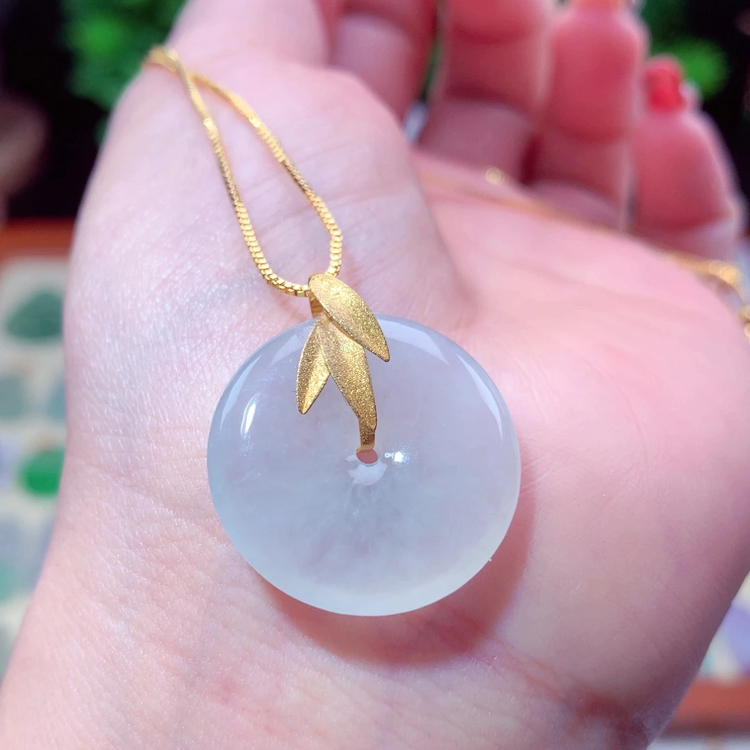 翡翠吊坠(不含链)18K金镶嵌