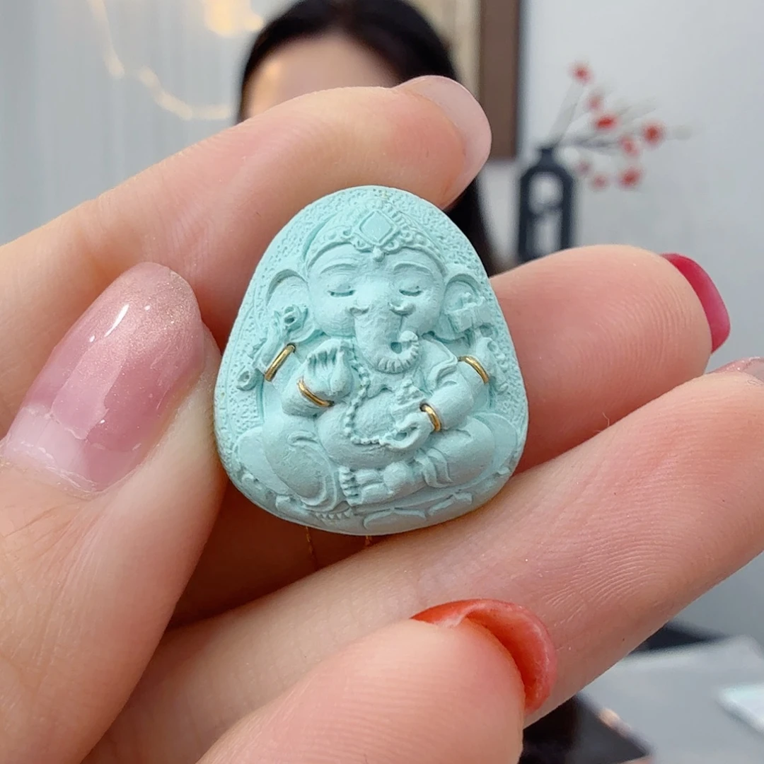 绿松石未镶嵌珠宝奇石