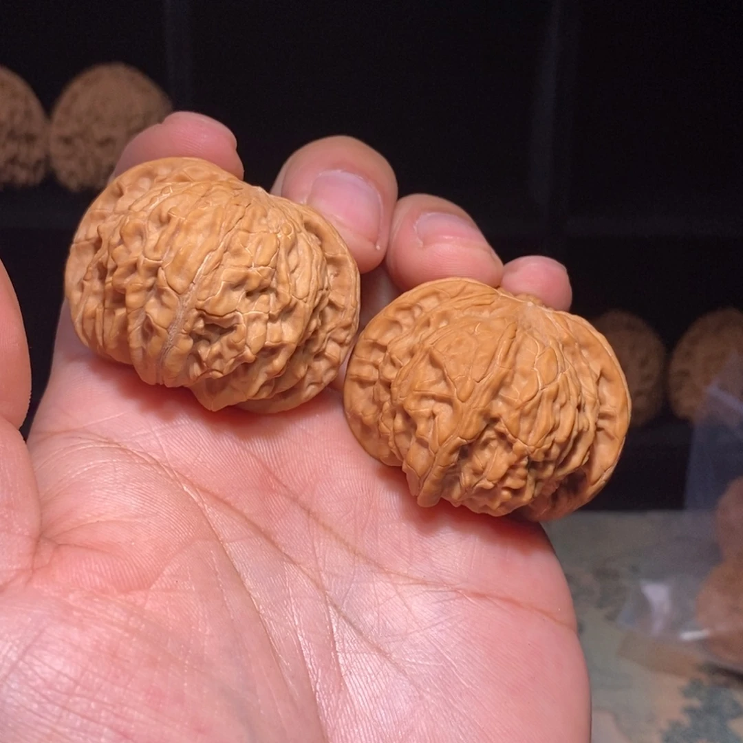 反***巴把件文玩核桃44蝙蝠磨