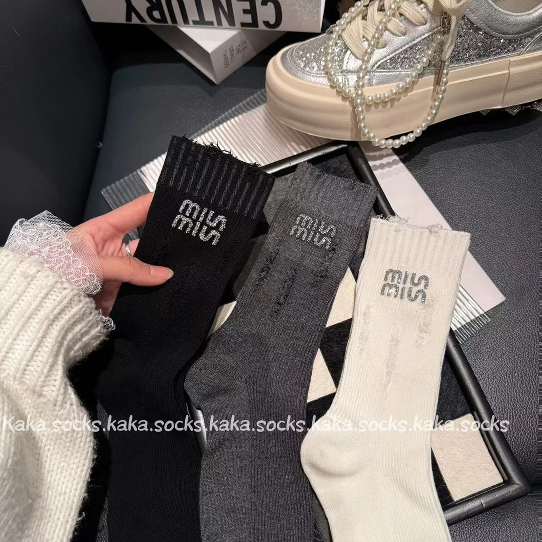 韩版格蕾系字母袜子烫钻破洞慵懒风洋气个性ins百搭时尚中筒袜