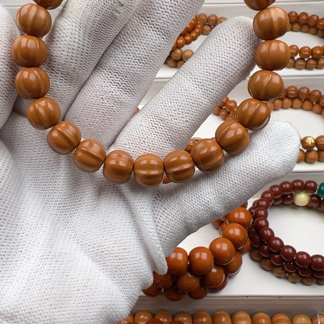 减***妍吊坠猴头核桃小鲨鱼