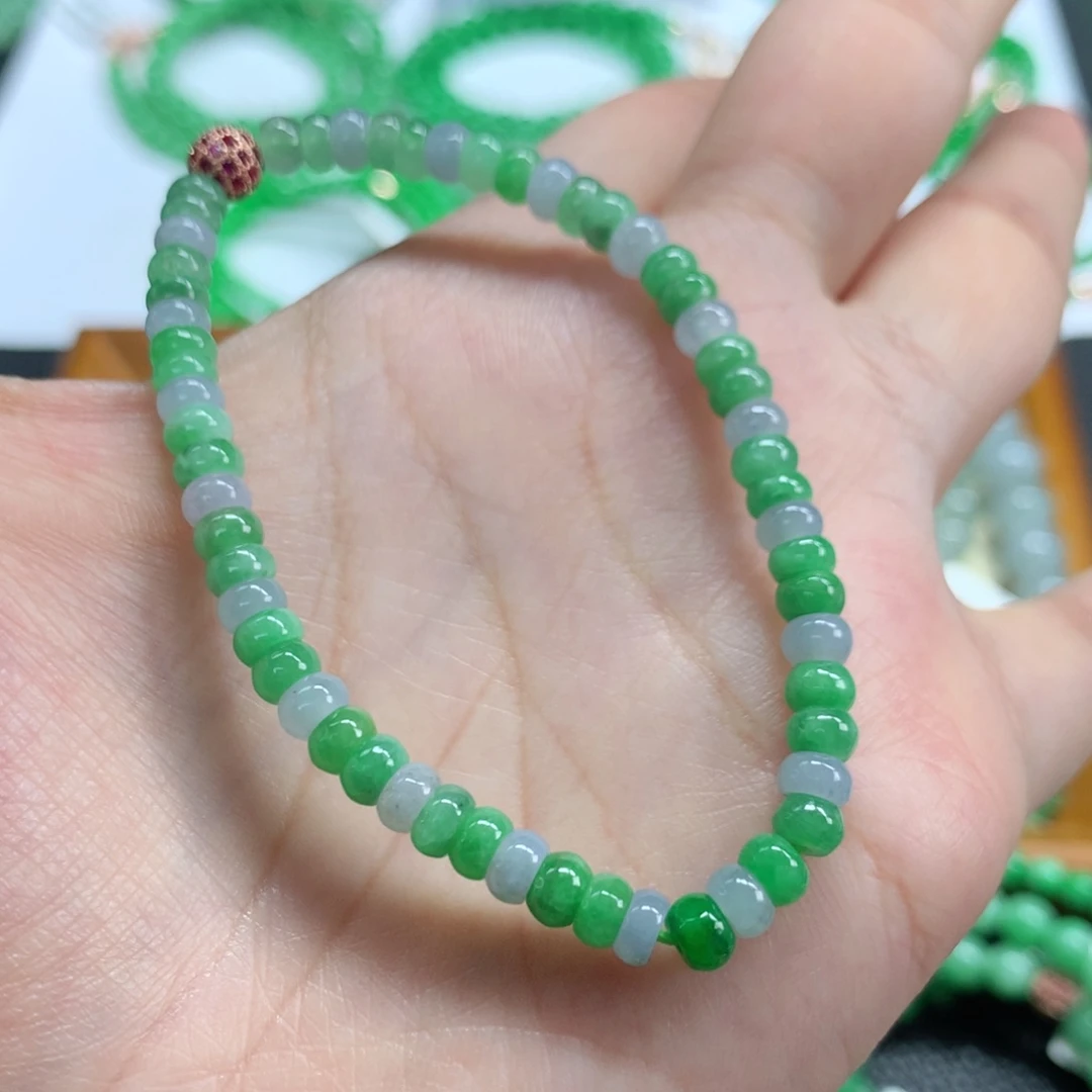 翡翠未镶嵌手链翡翠