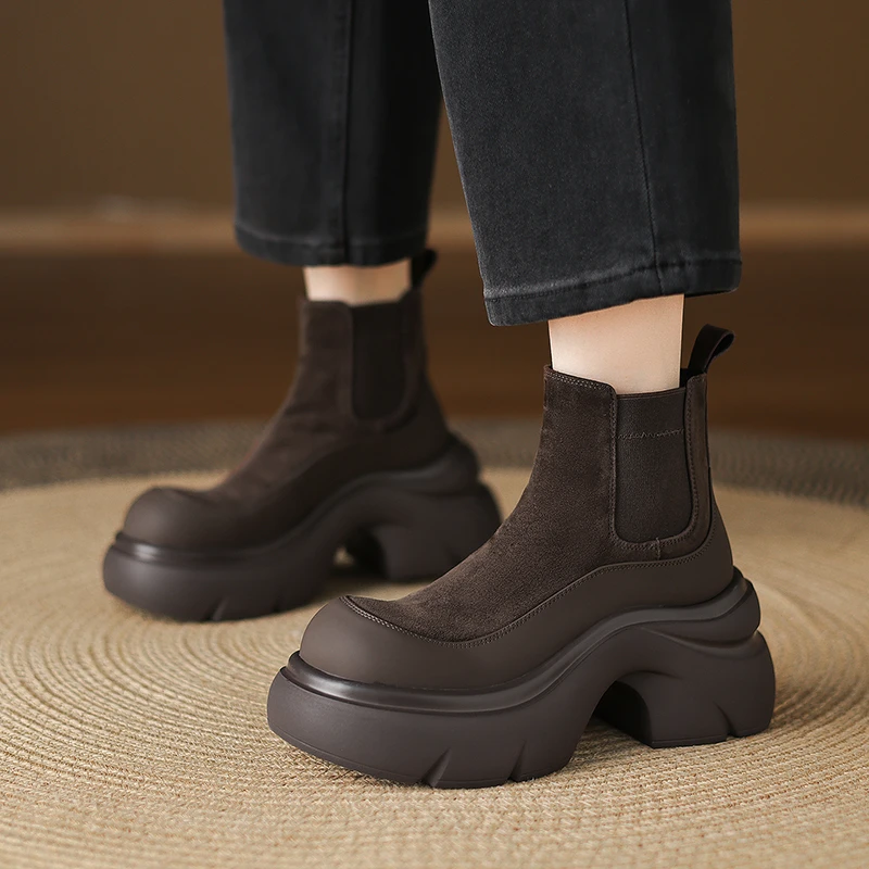 7cm复古休闲短靴秋冬圆头粗跟时尚烟筒靴新款增高厚底女切尔西靴